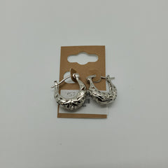 Diva Vanessa Hoop Earrings VS7 - Beauty Bar & Supply