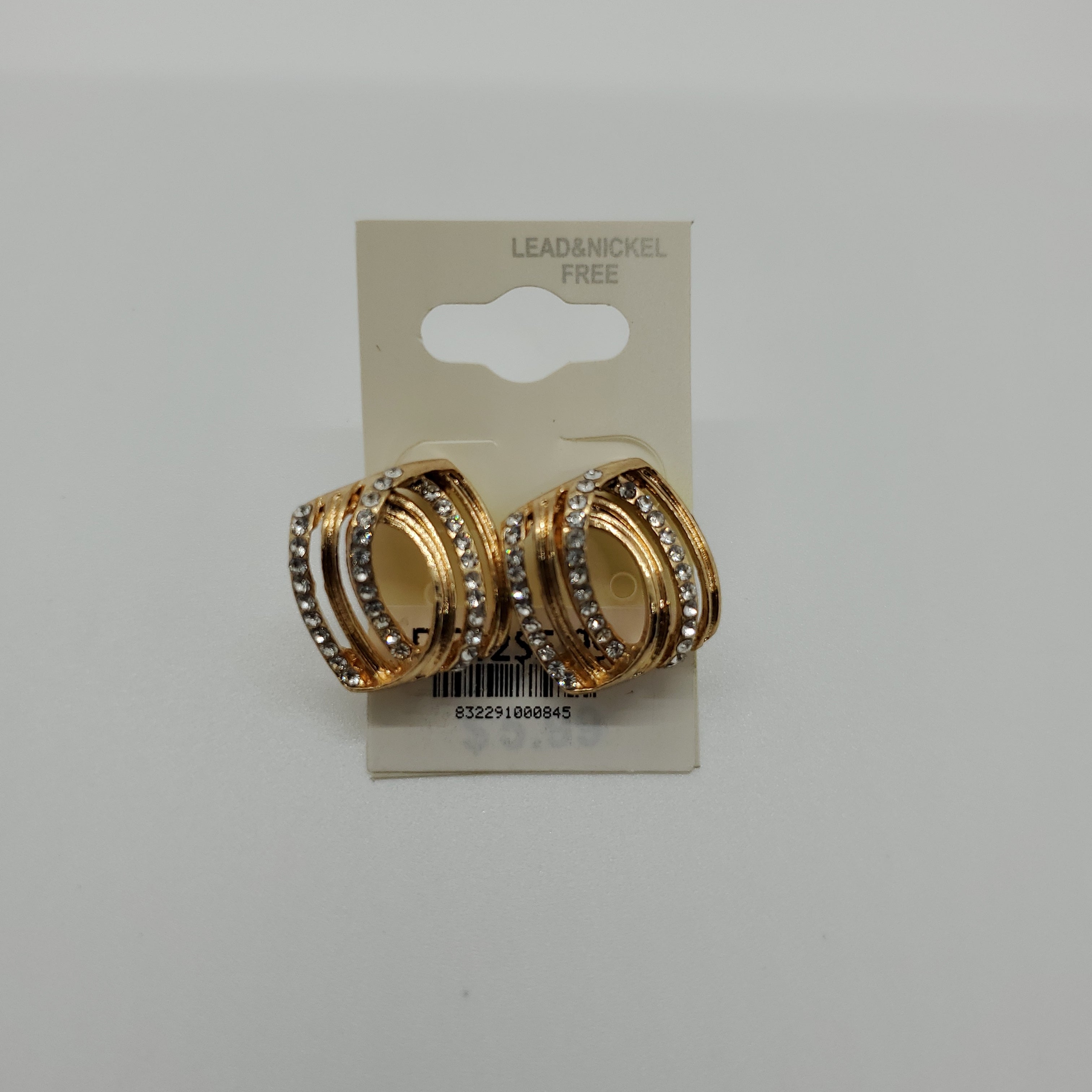 Diva Casting Post Earrings DG12 - Beauty Bar & Supply