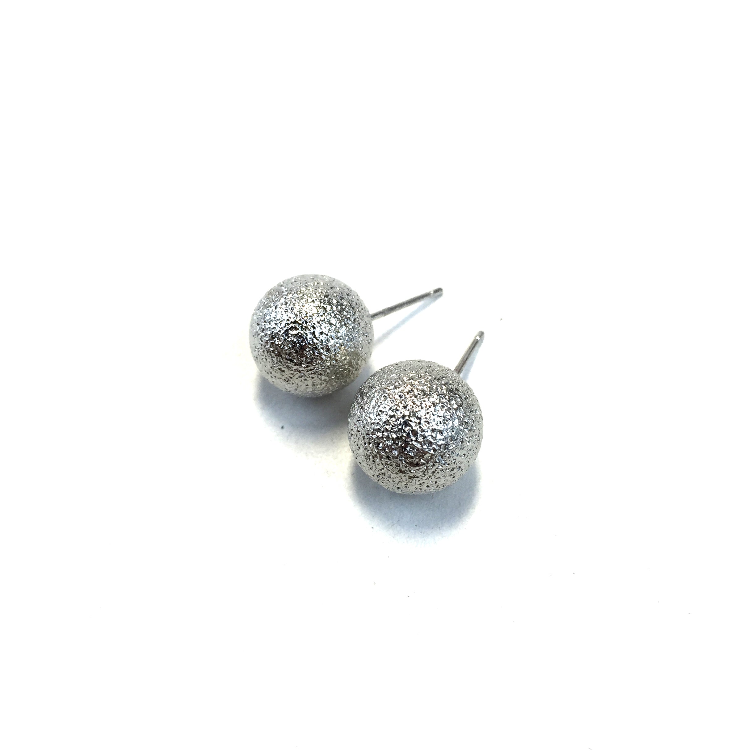 Diva Fab Ball Studs Earrings BTS12 - Beauty Bar & Supply